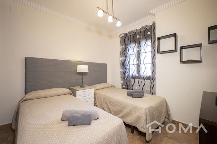 Image No.21-2 Bed Flat for sale