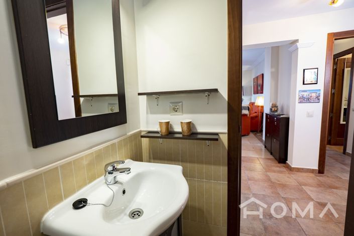 Image No.22-2 Bed Flat for sale