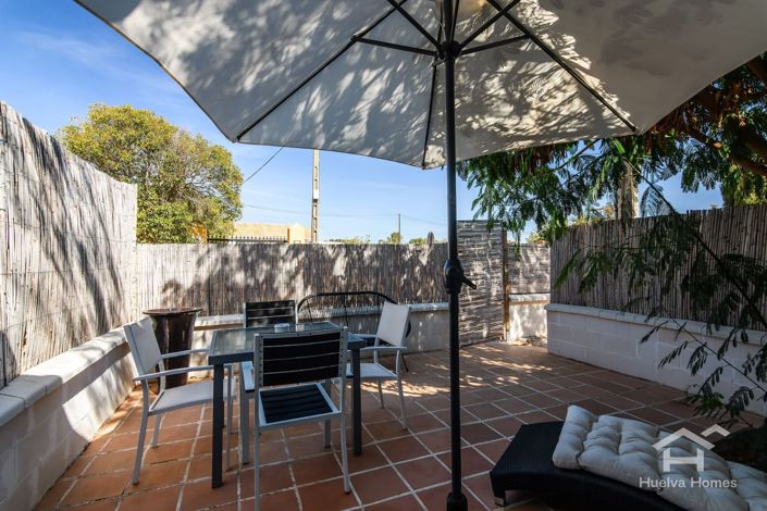 Image No.38-8 Bed Villa for sale