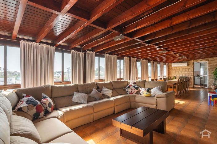 Image No.18-6 Bed Villa for sale