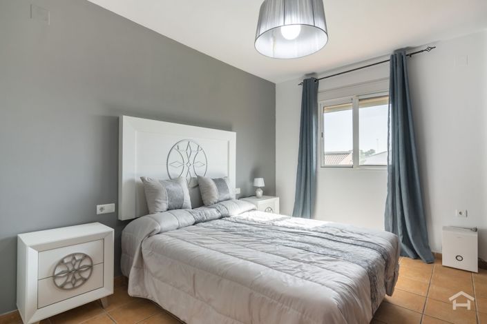 Image No.33-6 Bed Villa for sale