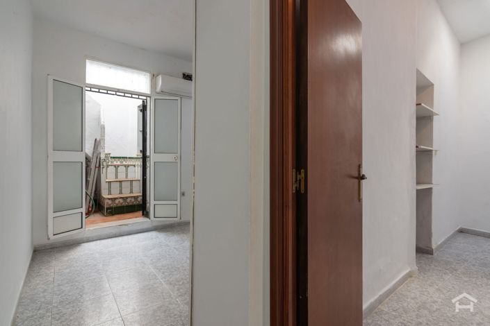 Image No.5-3 Bed Villa for sale