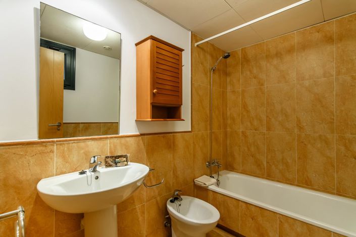 Image No.19-2 Bed Apartment for sale