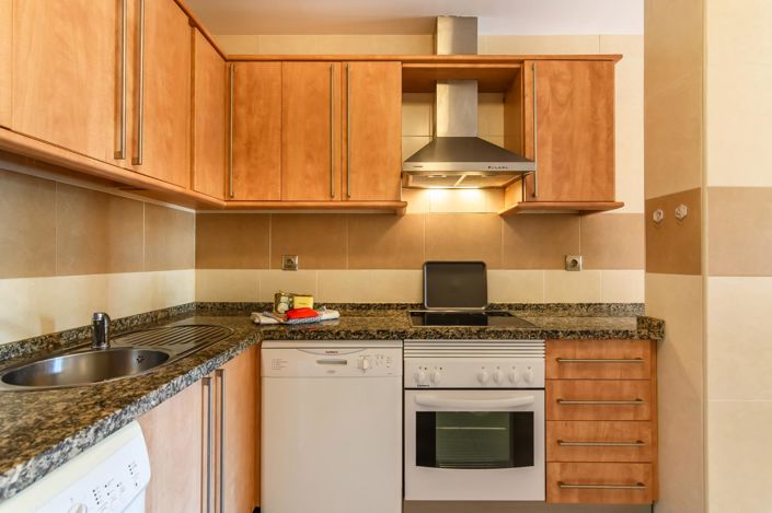 Image No.8-2 Bed Apartment for sale