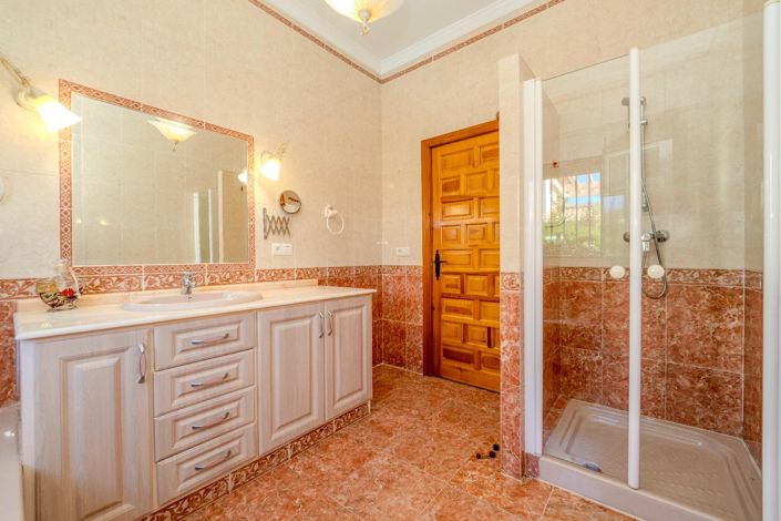 Image No.21-Villa de 4 chambres à vendre à Ayamonte