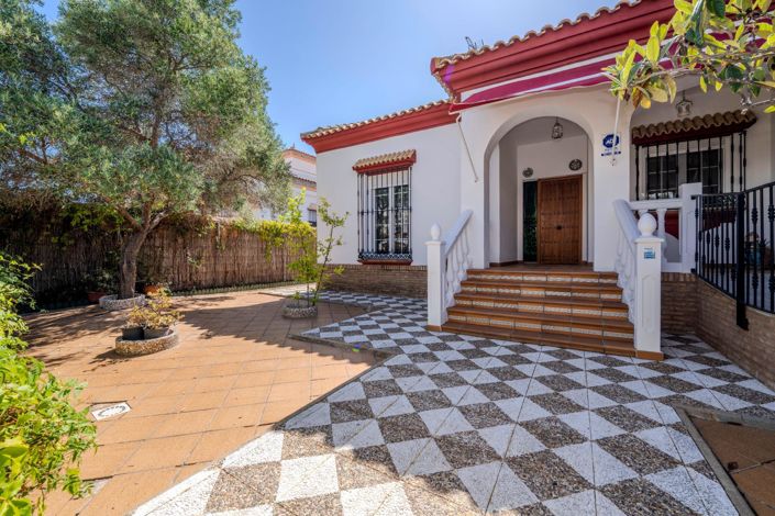 Image No.7-Villa de 4 chambres à vendre à Ayamonte