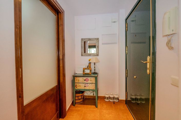 Image No.4-2 Bed Apartment for sale