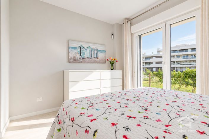 Image No.26-2 Bed Apartment for sale