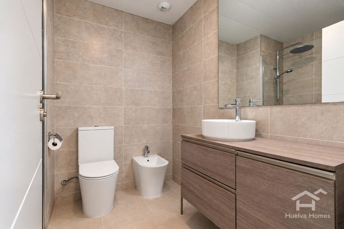 Image No.31-2 Bed Apartment for sale