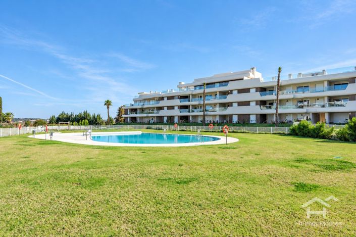 Image No.37-2 Bed Apartment for sale