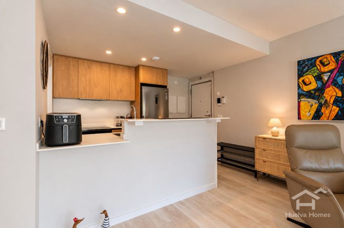 Image No.10-2 Bed Apartment for sale