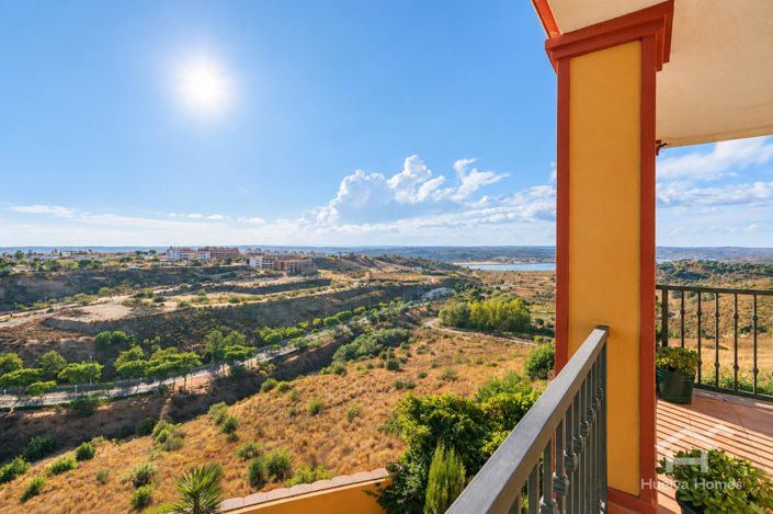 Image No.18-2 Bed Apartment for sale