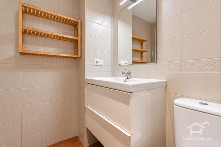 Image No.28-2 Bed Apartment for sale