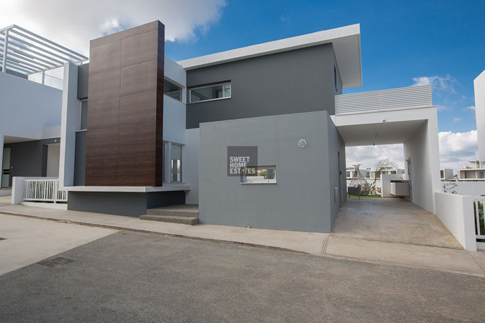 Image No.26-3 Bed House for sale