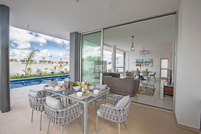 Image No.7-3 Bed House for sale