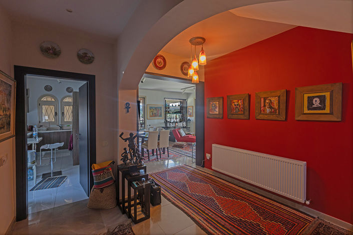 Image No.15-3 Bed House for sale