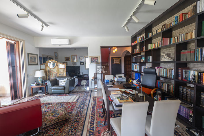 Image No.18-3 Bed House for sale