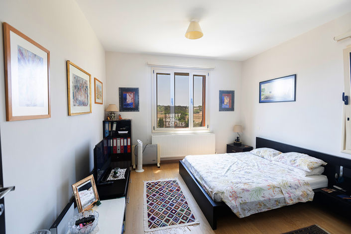 Image No.32-3 Bed House for sale