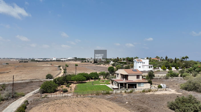 Image No.39-3 Bed House for sale