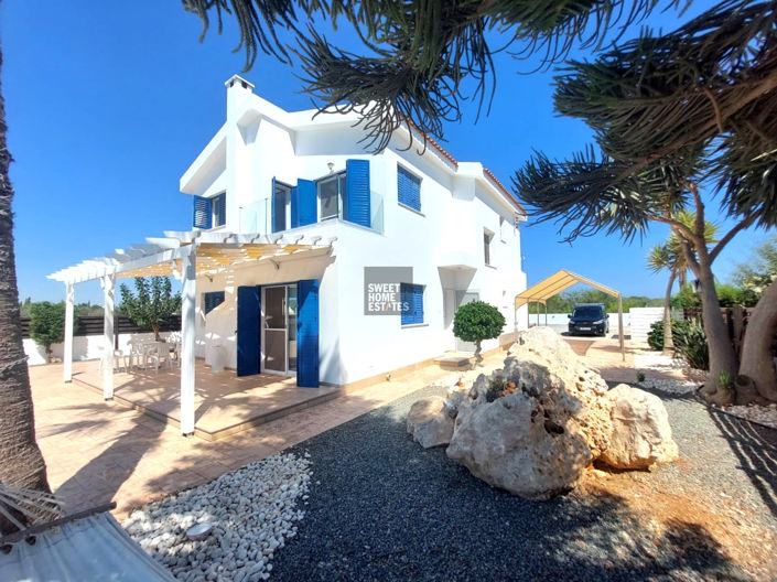 Image No.7-Maison de 4 chambres à vendre à Famagusta