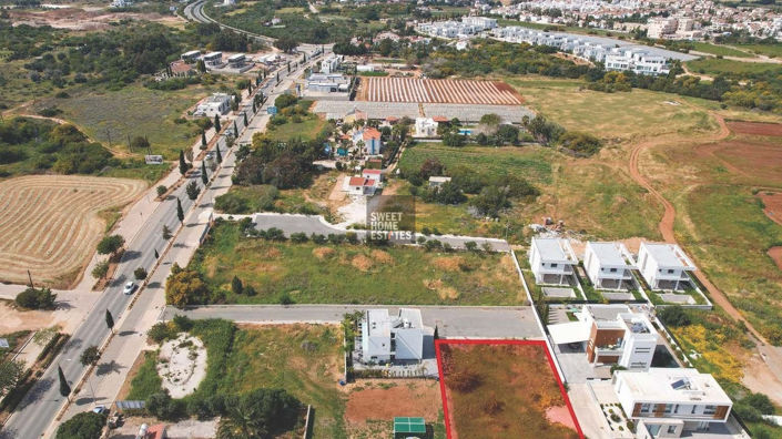 Image No.7-Terre à vendre à Pernera