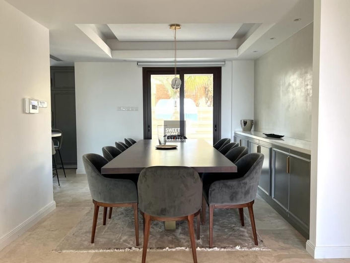 Image No.17-3 Bed House for sale