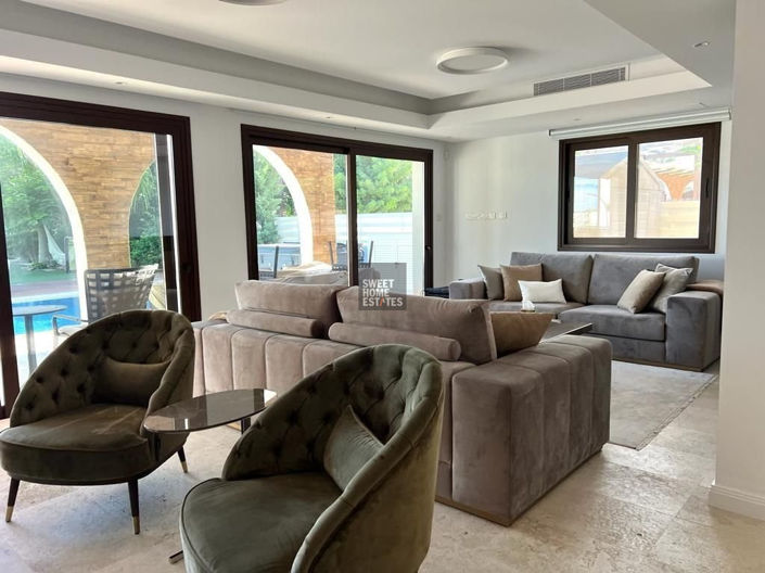 Image No.20-3 Bed House for sale