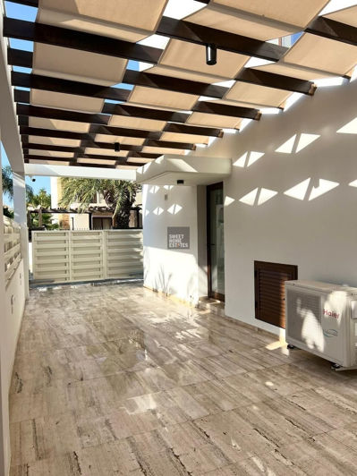 Image No.41-3 Bed House for sale