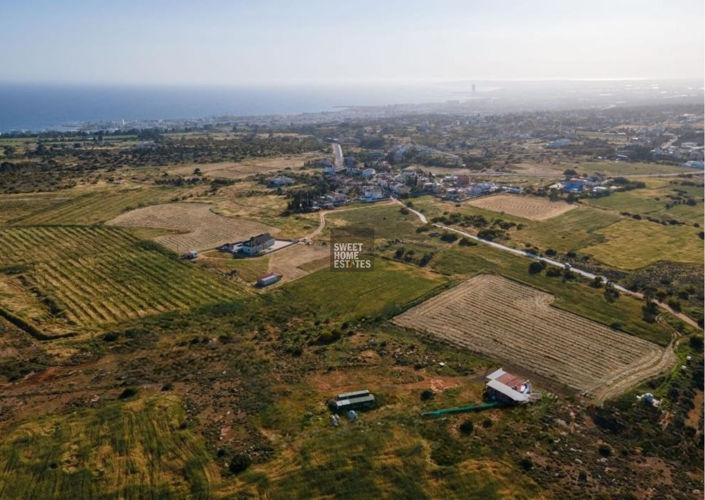 Image No.2-Terre à vendre à Ayia Napa