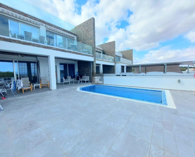 Image No.7-3 Bed House for sale