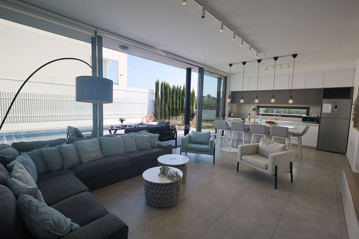 Image No.4-Maison de 3 chambres à vendre à Pernera