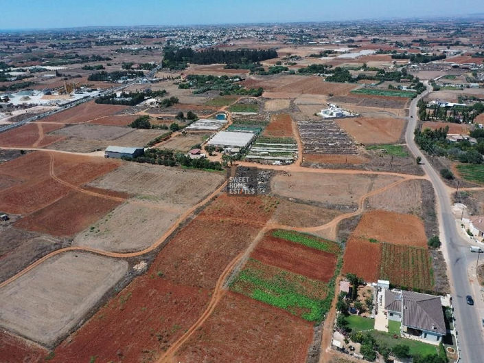 Image No.2-Terre à vendre à Deryneia