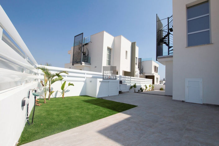 Image No.46-4 Bed House for sale