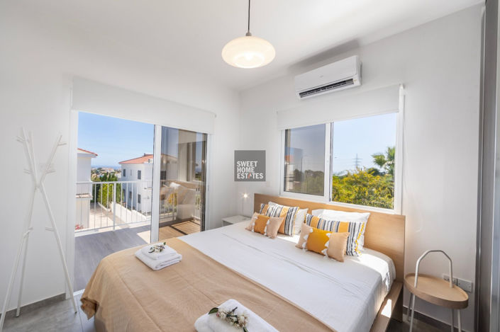 Image No.14-4 Bed House for sale