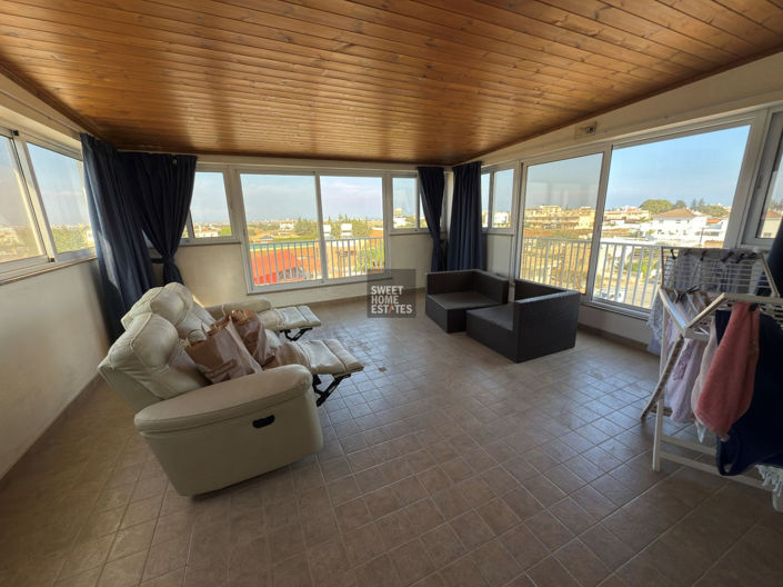 Image No.10-3 Bed Apartment for sale