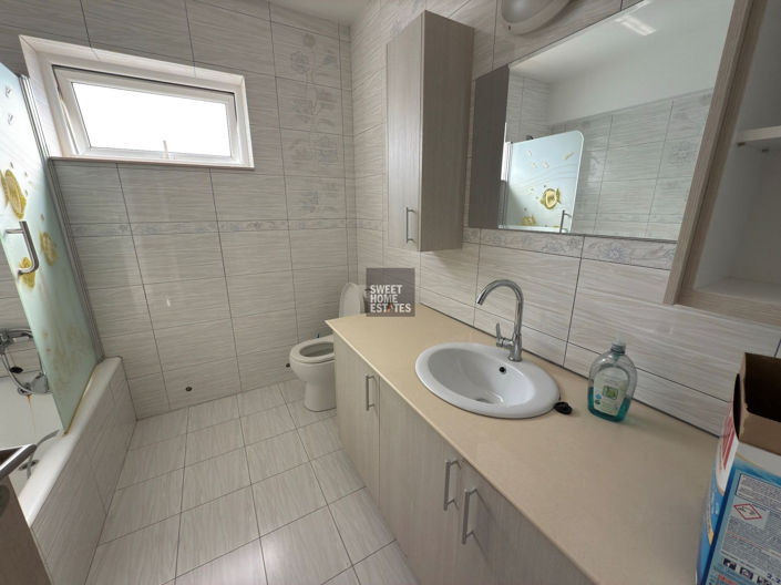 Image No.17-3 Bed Apartment for sale