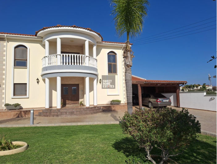 Image No.41-5 Bed House for sale