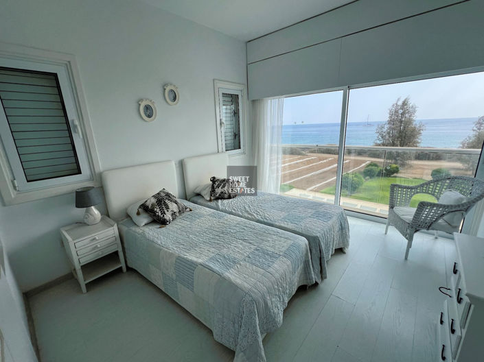 Image No.18-5 Bed House for sale