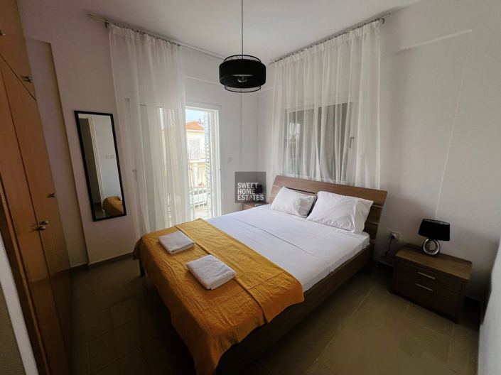 Image No.14-3 Bed House for sale