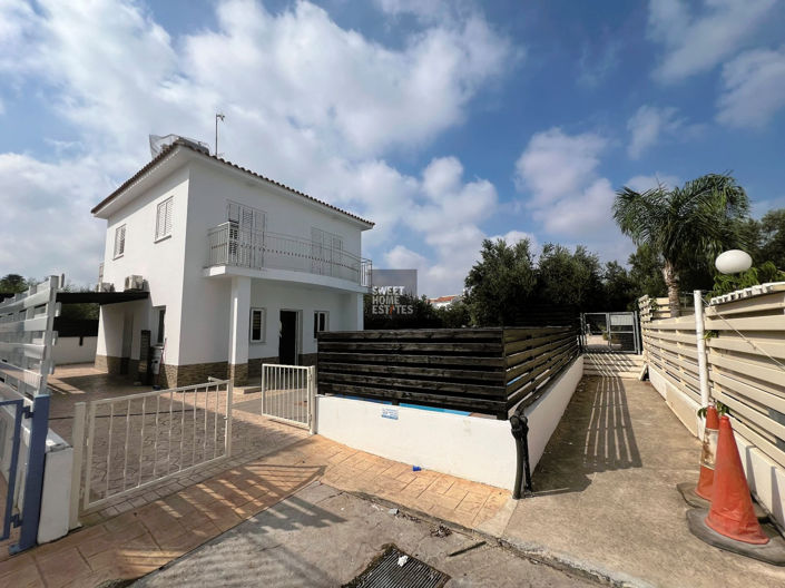 Image No.28-3 Bed House for sale