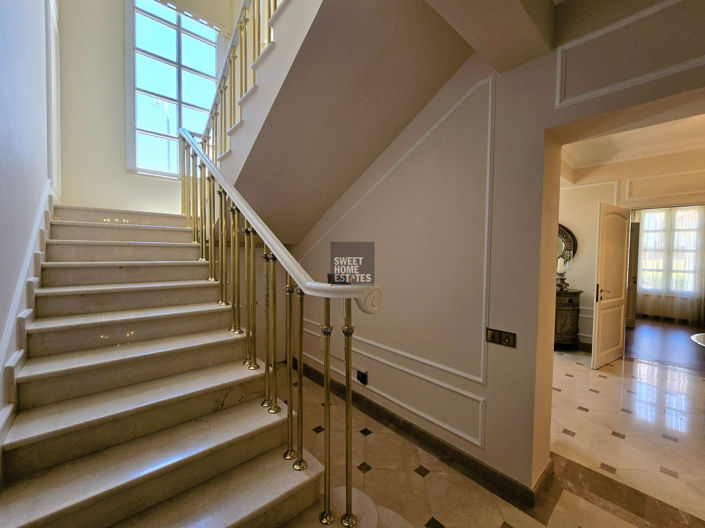 Image No.21-4 Bed House for sale