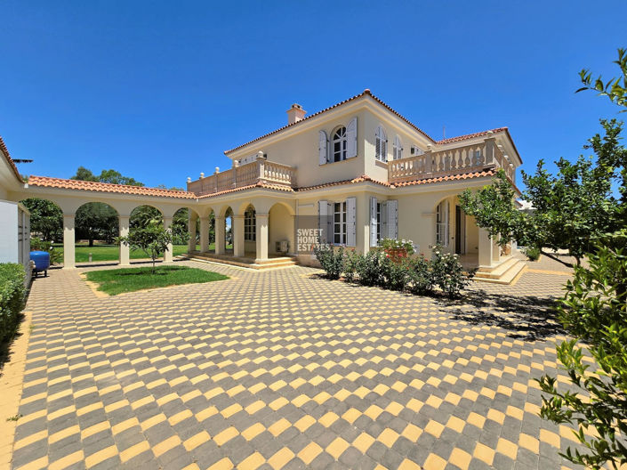 Image No.3-4 Bed House for sale