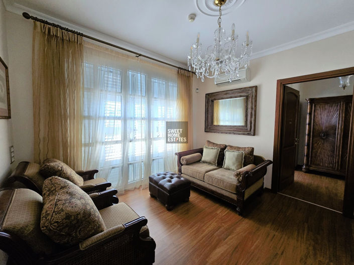 Image No.5-4 Bed House for sale