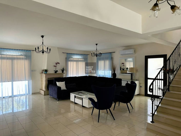 Image No.4-4 Bed House for sale