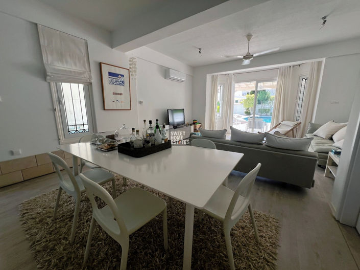 Image No.19-3 Bed House for sale