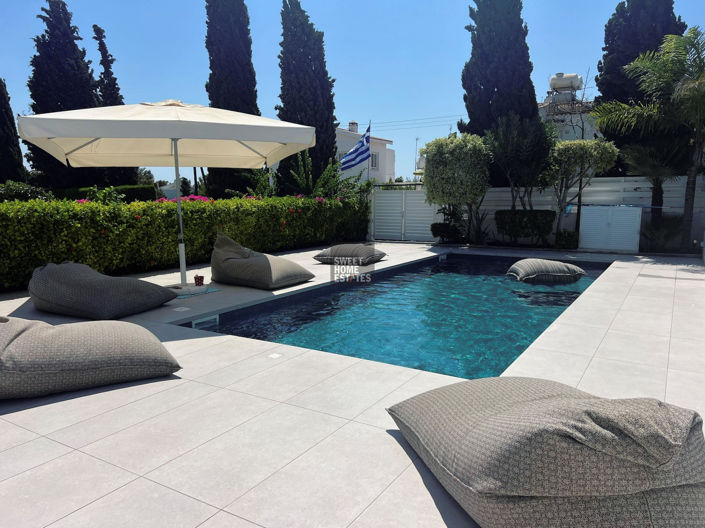 Image No.2-3 Bed House for sale