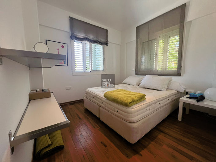 Image No.28-3 Bed House for sale