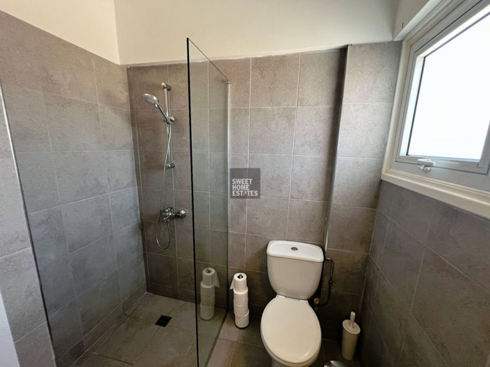 Image No.32-3 Bed House for sale