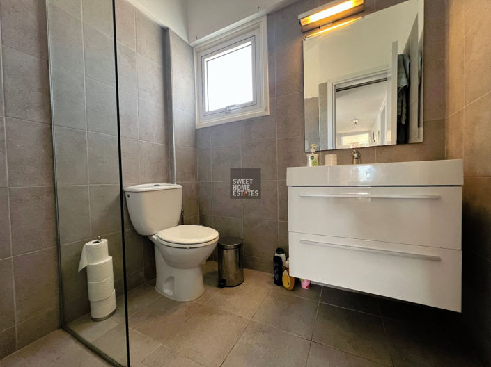 Image No.34-3 Bed House for sale