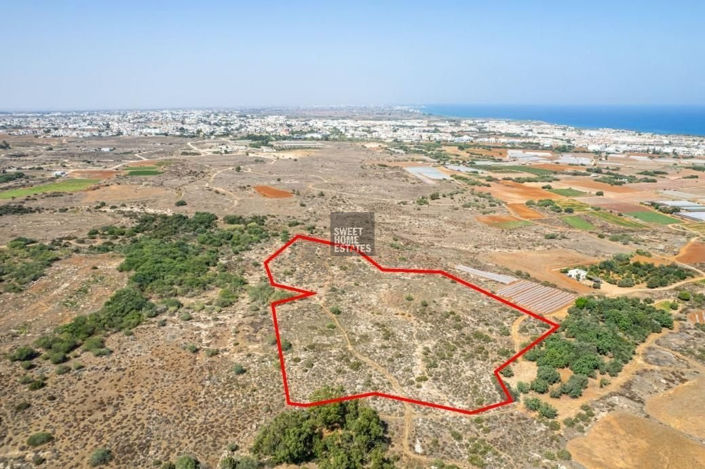 Image No.3-Terre à vendre à Paralimni